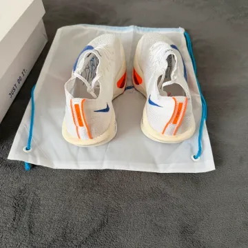 Used Nike Air Zoom Alphafly Next %3 bike — image 3 of 9