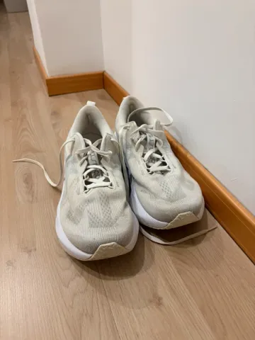 Used Asics Novablast 5 bike — image 3 of 5