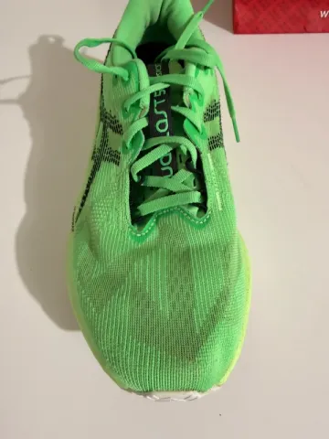 Used Asics Novablast 5 bike — image 2 of 3
