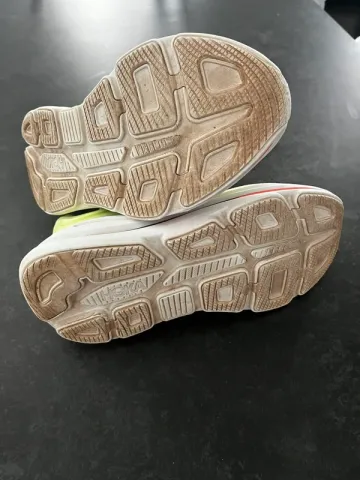 Used Hoka Bondi 9 bike — image 5 of 5