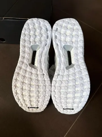 Used Adidas Ultraboost DNA bike — image 4 of 10
