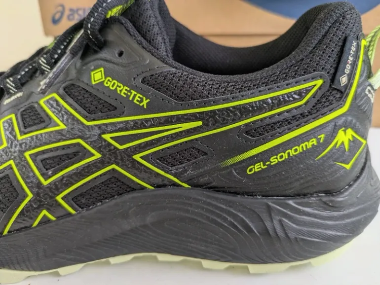 Used Asics Gel-Sonoma 7 GTX bike — image 6 of 11