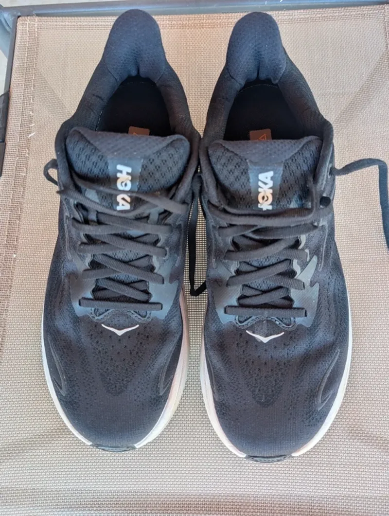 Used Hoka Clifton 10 Running Shoes