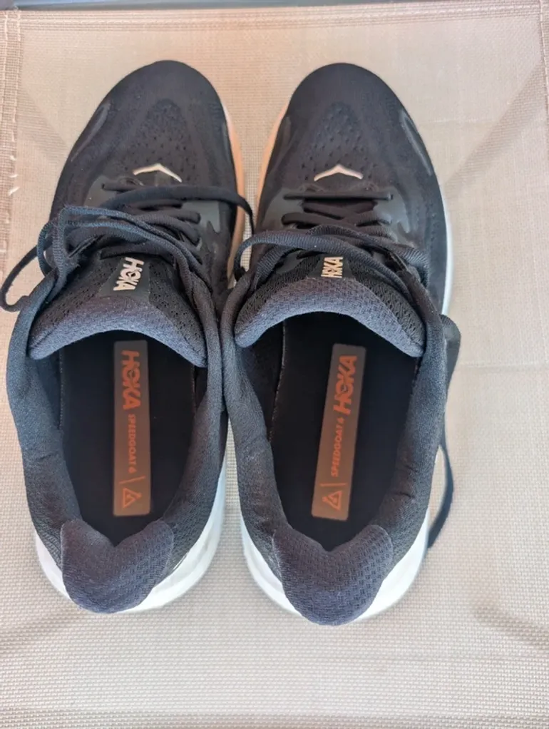 Used Hoka Clifton 10 bike — image 2 of 4