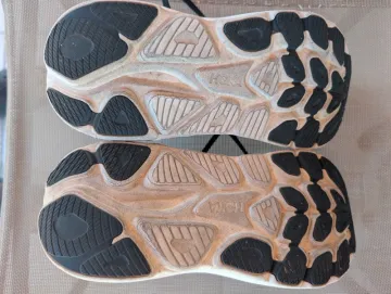 Used Hoka Clifton 10 bike — image 3 of 4
