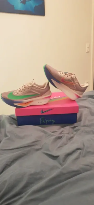 Used Nike Zoom Fly 6 bike — image 1 of 12