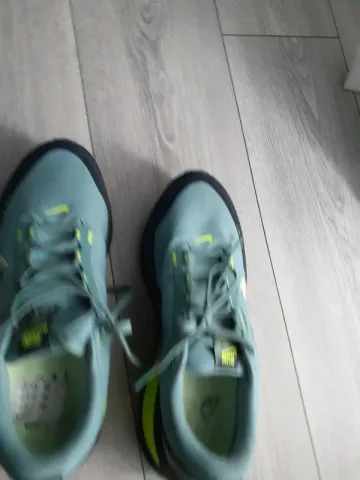 Used Nike Vomero GTX bike — image 9 of 9