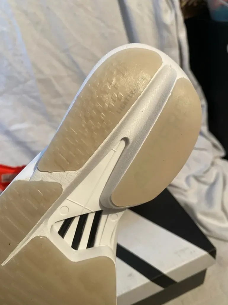 Used Adidas adizero adios pro 4 bike — image 7 of 8
