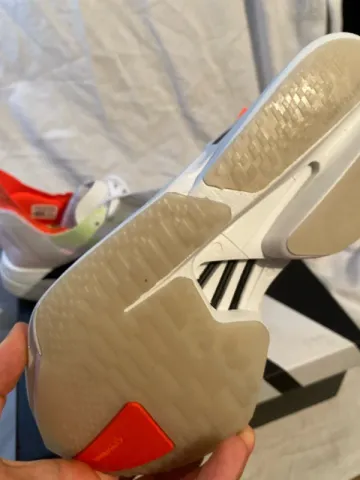 Used Adidas adizero adios pro 4 bike — image 6 of 8