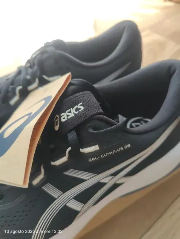 Used Asics Gel-Cumulus 28 bike — image 2 of 5