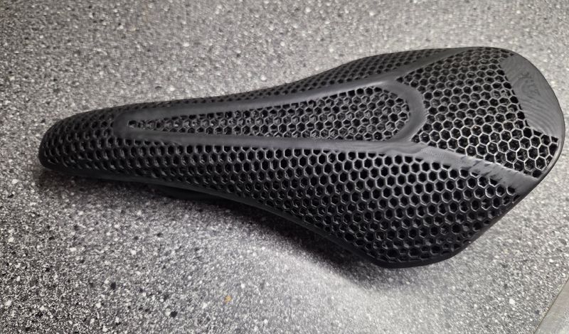 Used Fizik Vento Argo 00 Adaptive 2025 Saddles & Seatposts