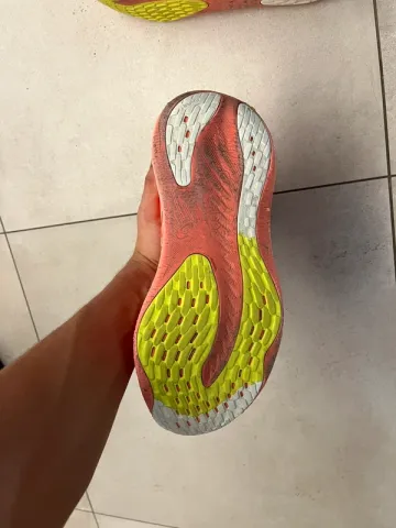 Used Asics Gel-Nimbus 26 bike — image 6 of 13