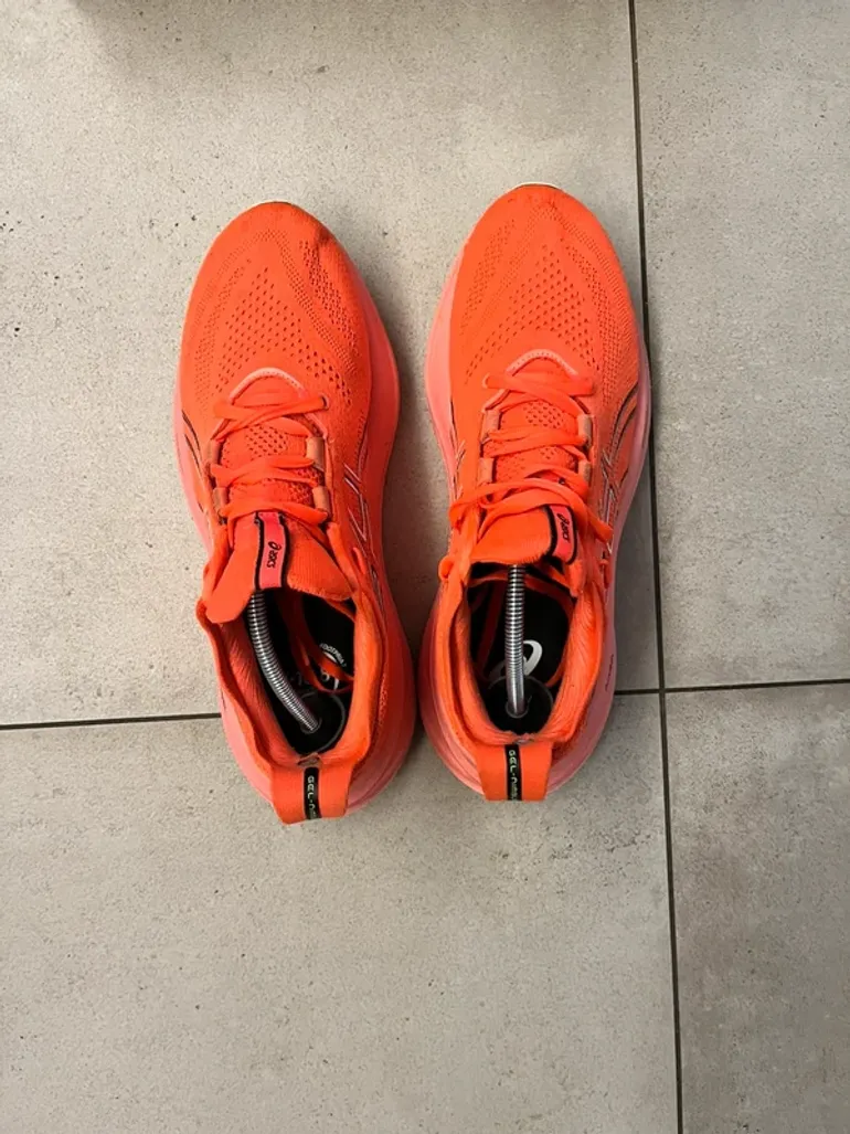 Used Asics Gel-Nimbus 26 bike — image 7 of 13