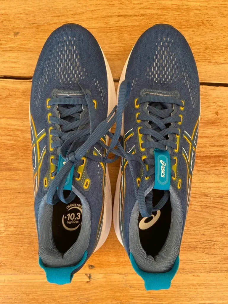 Used Asics Gel Kayano 32 bike — image 10 of 10