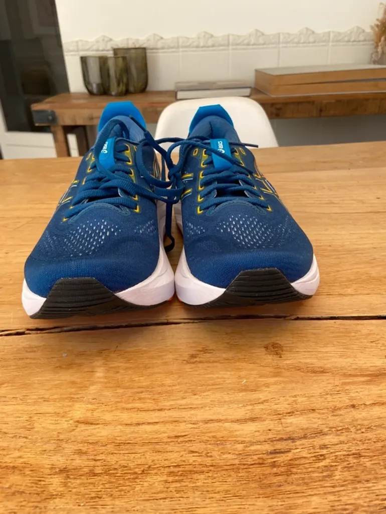 Used Asics Gel Kayano 32 bike — image 4 of 10
