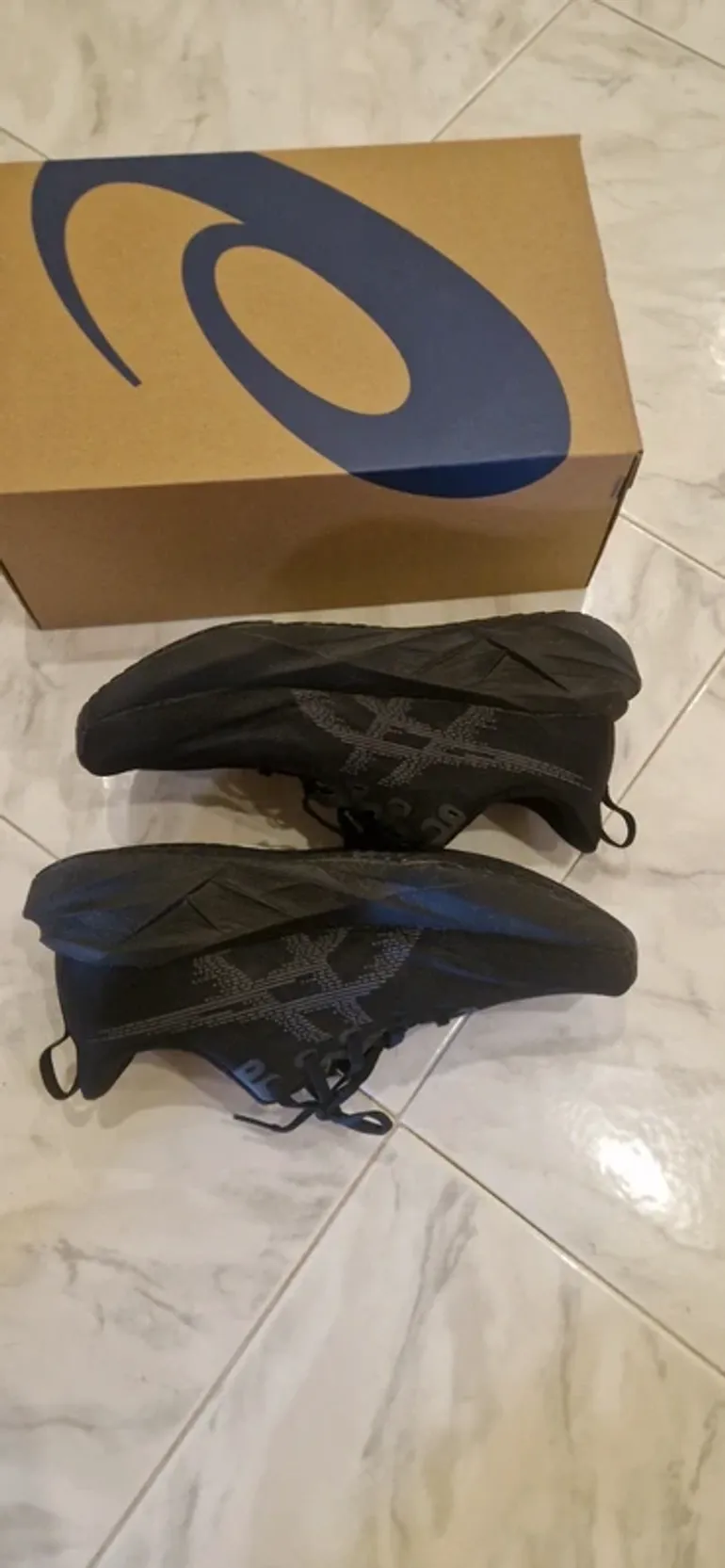 Used Asics Novablast 5 bike — image 5 of 14