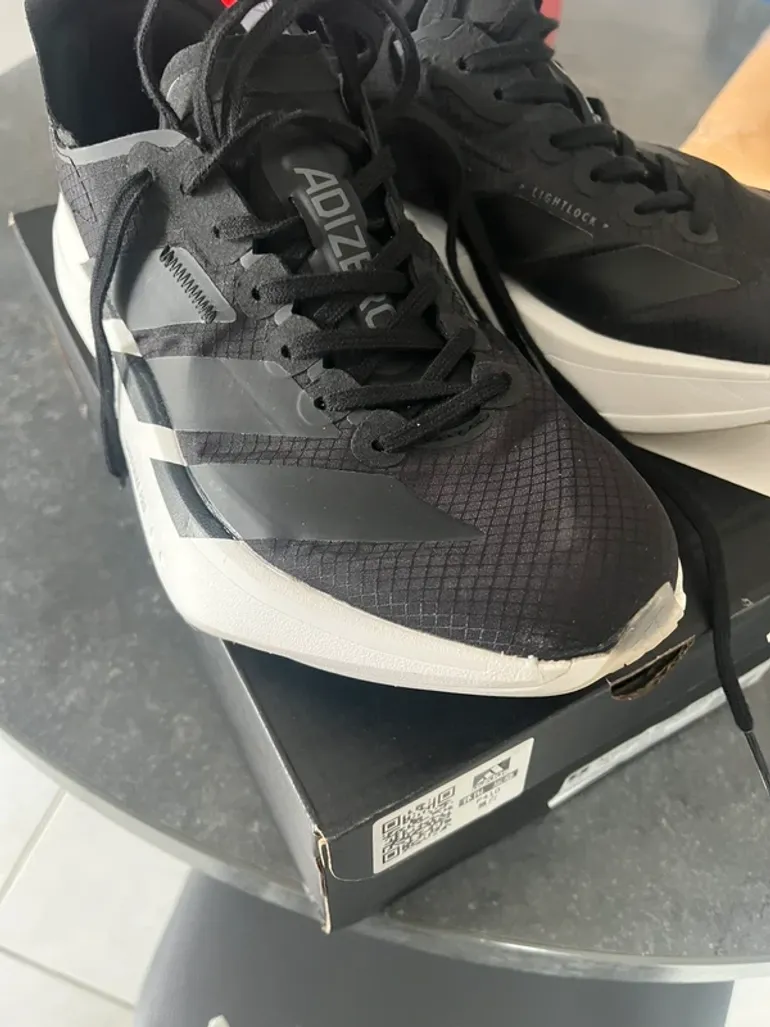Used Adidas Adios Pro 4 bike — image 2 of 4