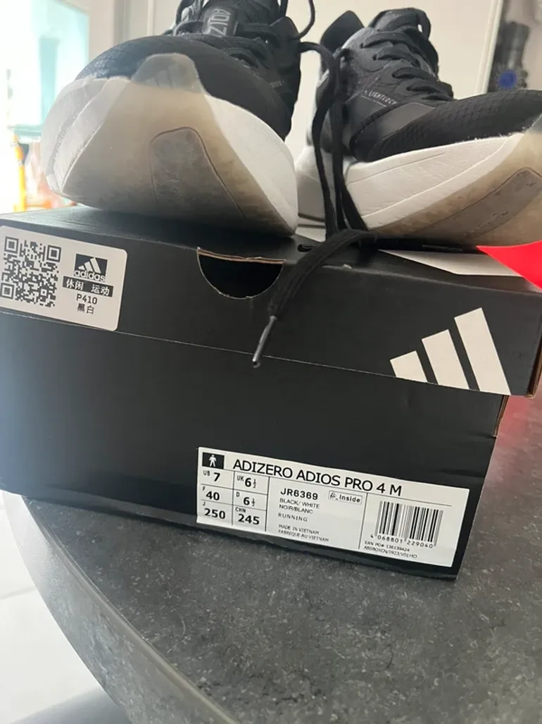 Used Adidas Adios Pro 4 bike — image 4 of 4