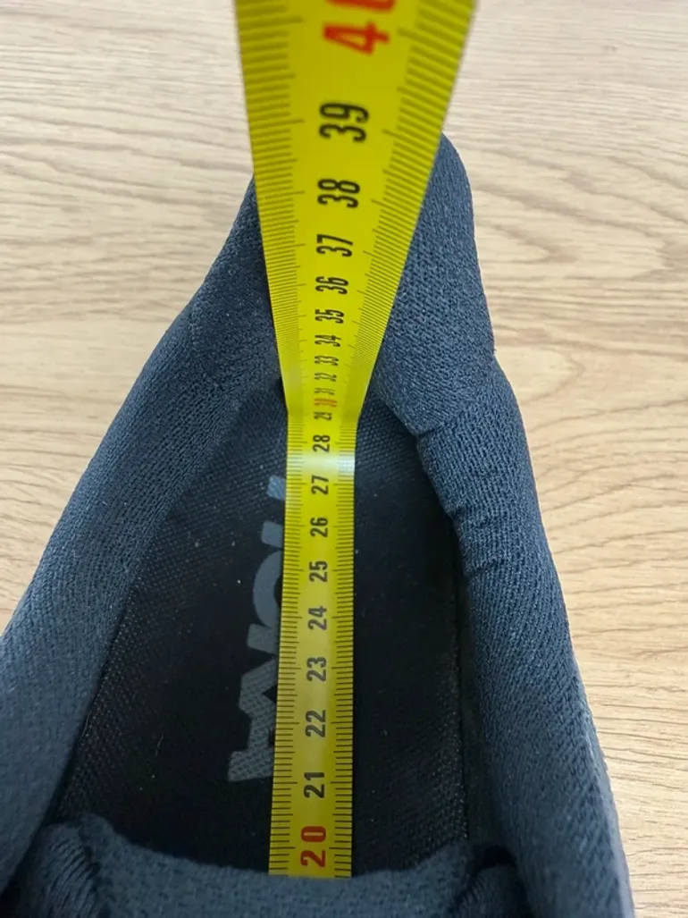 Used Hoka Challenger 8 bike — image 10 of 10