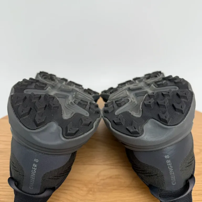 Used Hoka Challenger 8 bike — image 9 of 10
