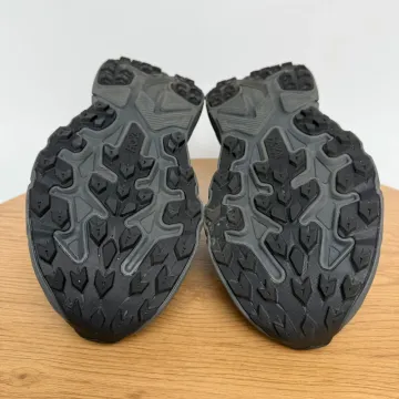 Used Hoka Challenger 8 bike — image 8 of 10