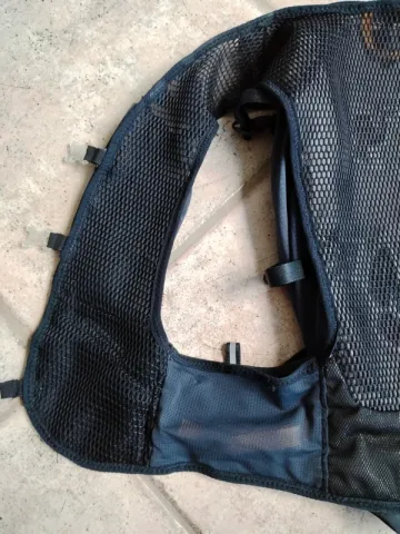 Used Decathlon Sac de trail 15L bike — image 6 of 14