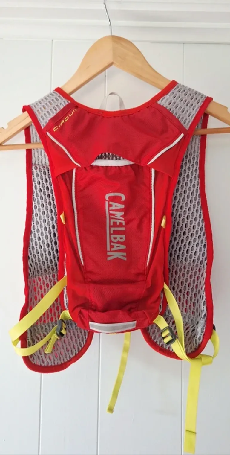 Used Camelbak Gilet d'hydratation bike — image 5 of 11