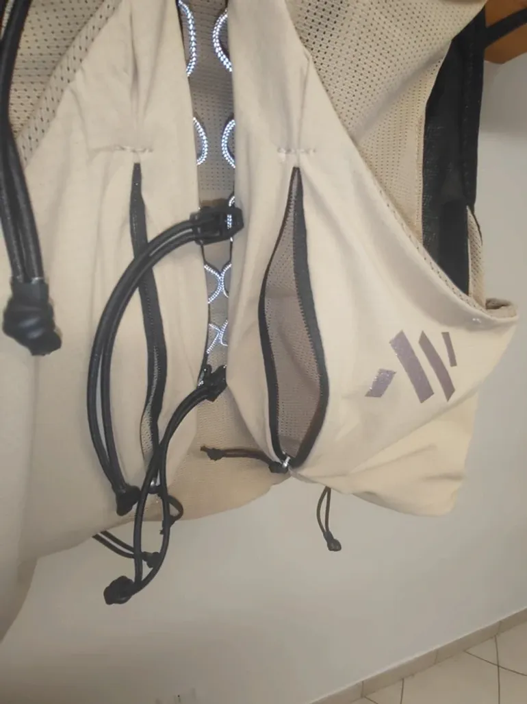 Used Salomon Modular Trail Vest bike — image 4 of 14