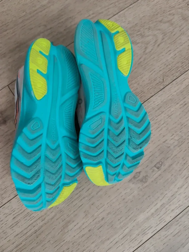Used Saucony Kinvara 16 bike — image 6 of 6