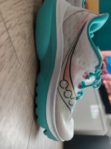 Used Saucony Kinvara 16 bike — image 4 of 6