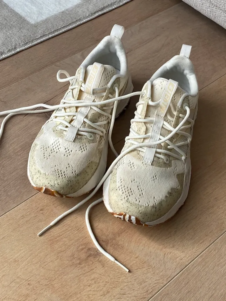 Used New Balance Tektrel bike — image 2 of 6