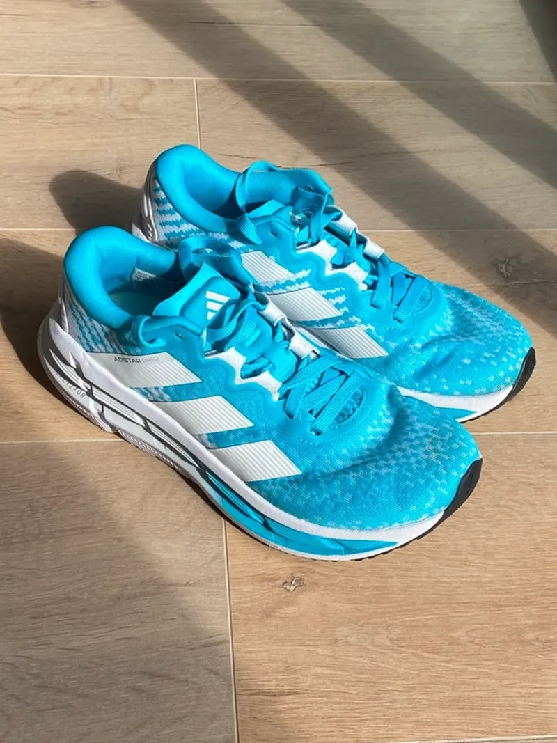 Used Adidas Adistar Charge Running Shoes