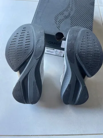 Použité Saucony Endorphin Élite 2 bike — obrázek 5 z 6
