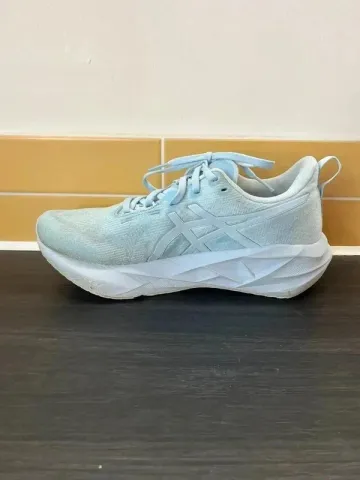 Used Asics Novablast 5 bike — image 8 of 13