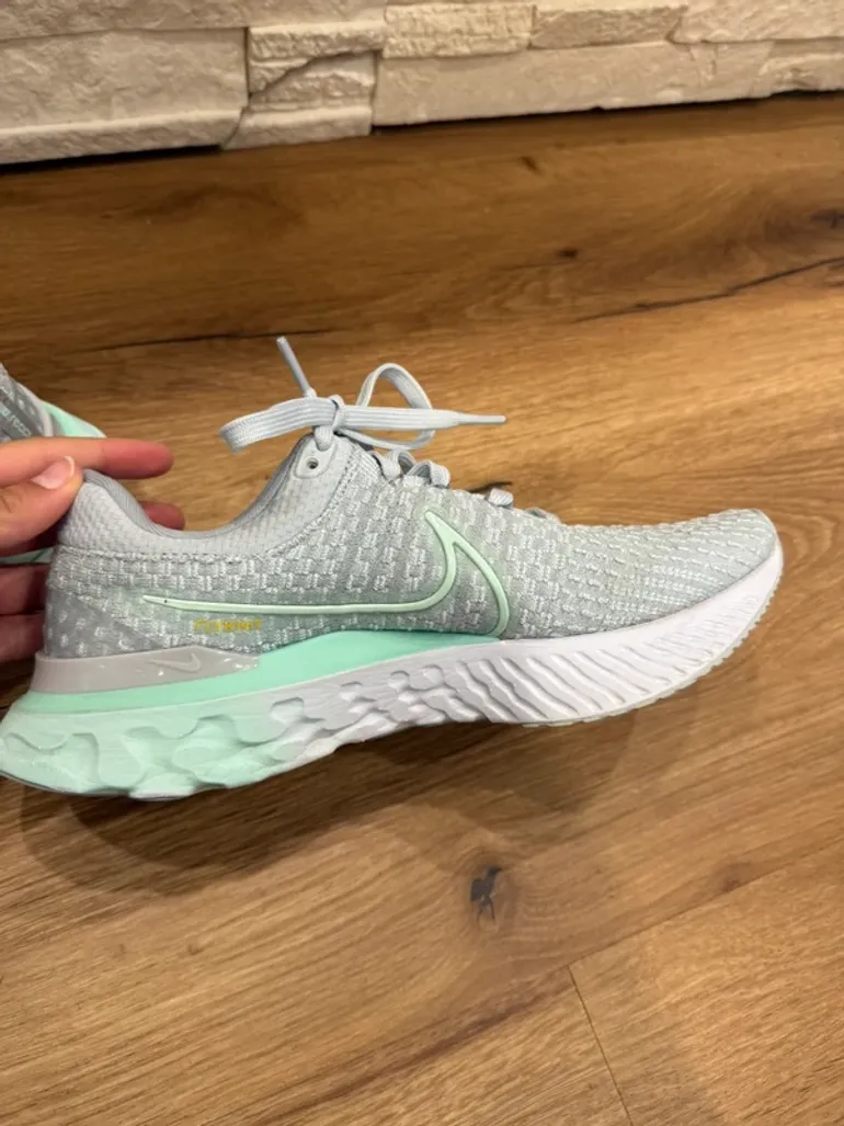 Used Nike React bike — image 4 of 7
