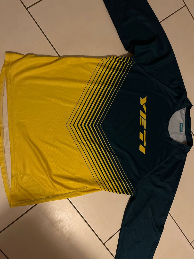 Gebrauchtes Yeti Shirt Cycling Clothing
