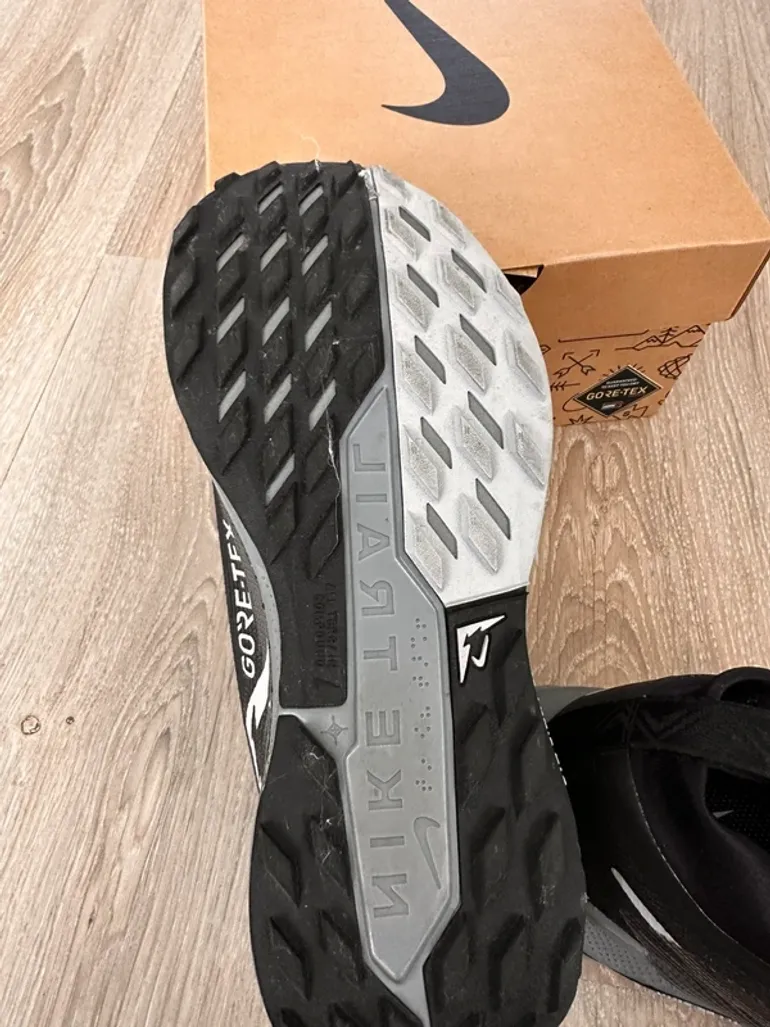 Used La Sportiva Pegasus Trail 5 GTX bike — image 4 of 12