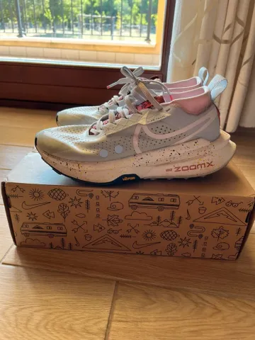 Used Nike Zoomix Zegama Trail 2 bike — image 1 of 7