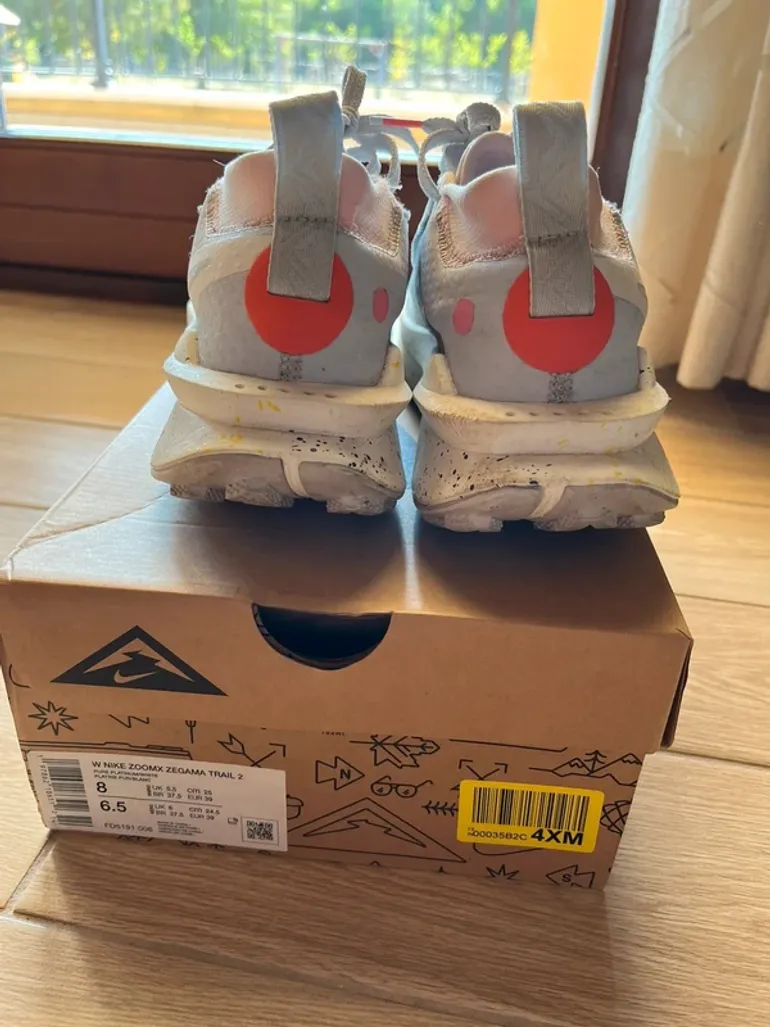 Used Nike Zoomix Zegama Trail 2 bike — image 4 of 7
