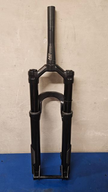 Gebrauchtes Manitou Mezzer Expert 2024 bike — Bild 1 von 4
