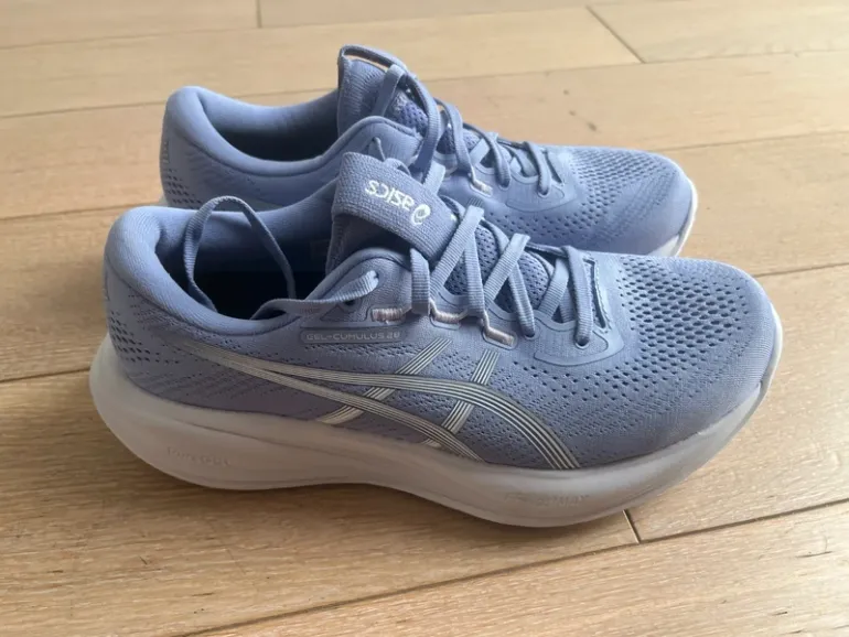 Gebrauchtes Asics Gel-Cumulus 28 bike — Bild 3 von 7