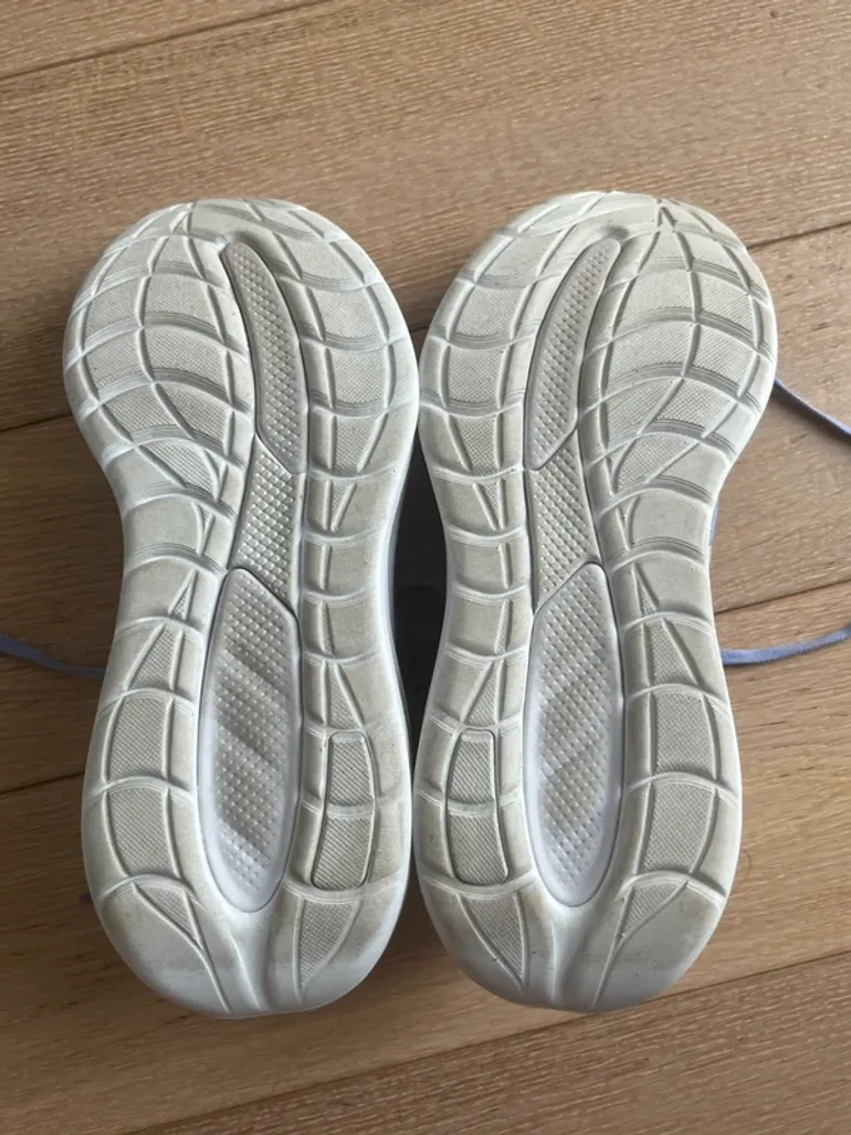 Gebrauchtes Asics Gel-Cumulus 28 bike — Bild 7 von 7