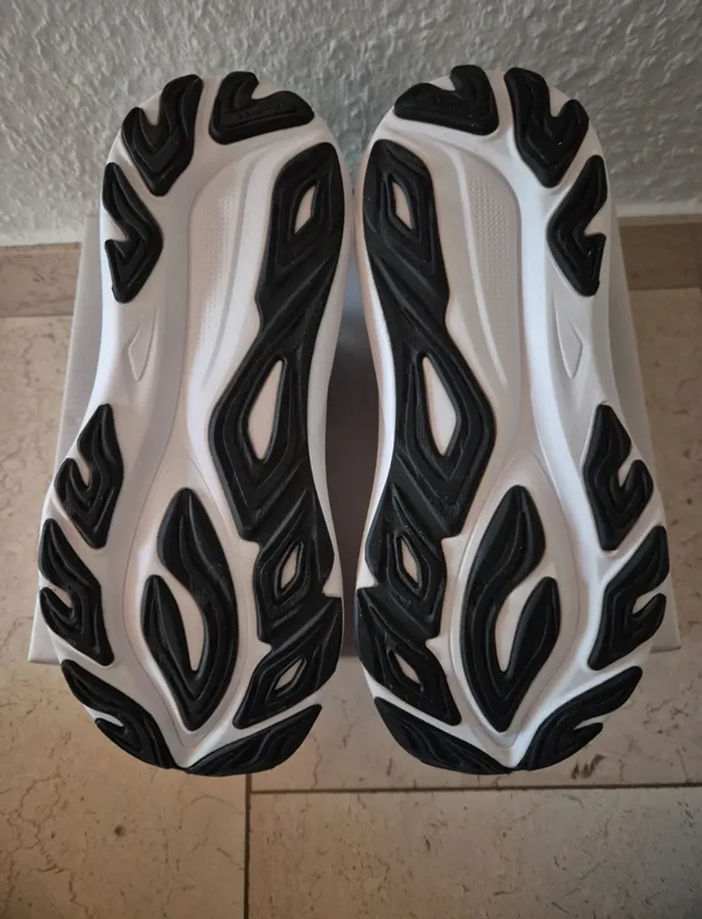 Used Asics GT-2000 Modell 14 bike — image 6 of 7