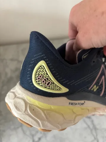 Used New Balance 860 bike — image 5 of 7