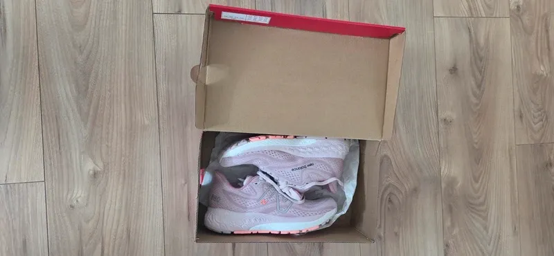 Used New Balance 880 Running Shoes