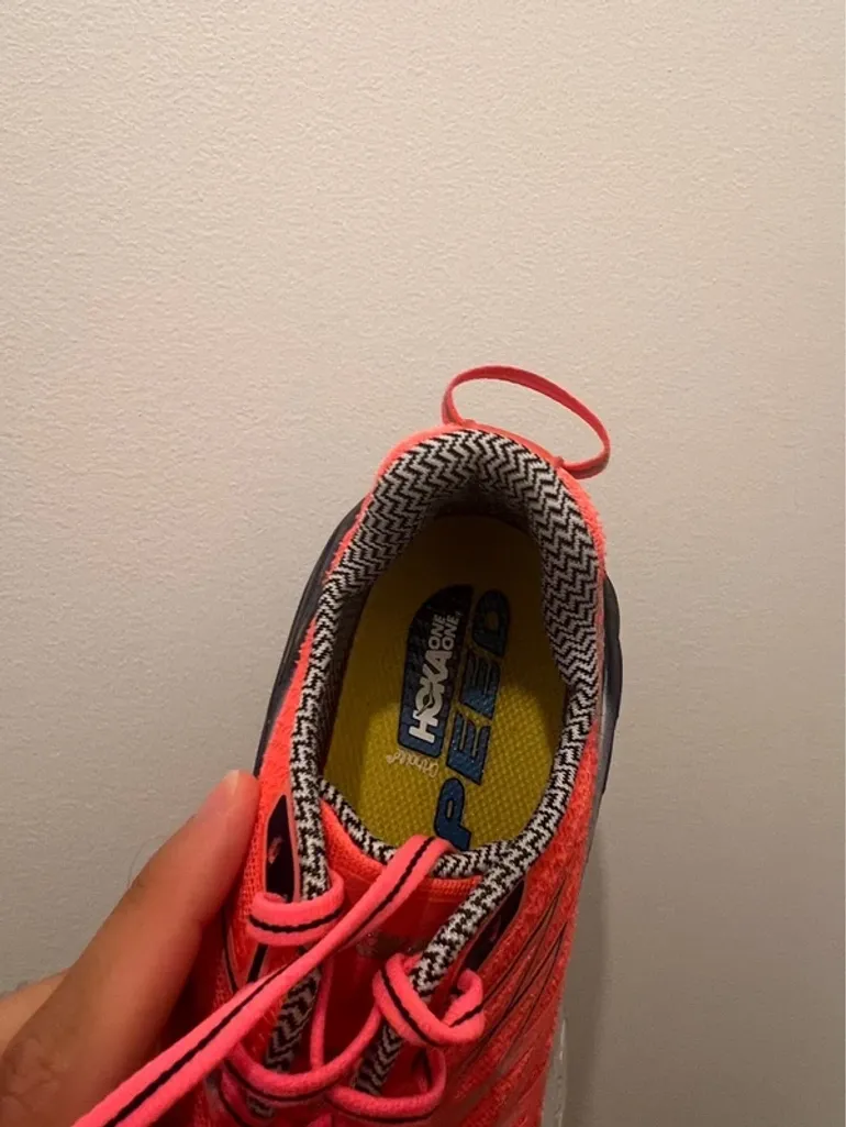 Used Hoka Clayton 2 bike — image 3 of 6