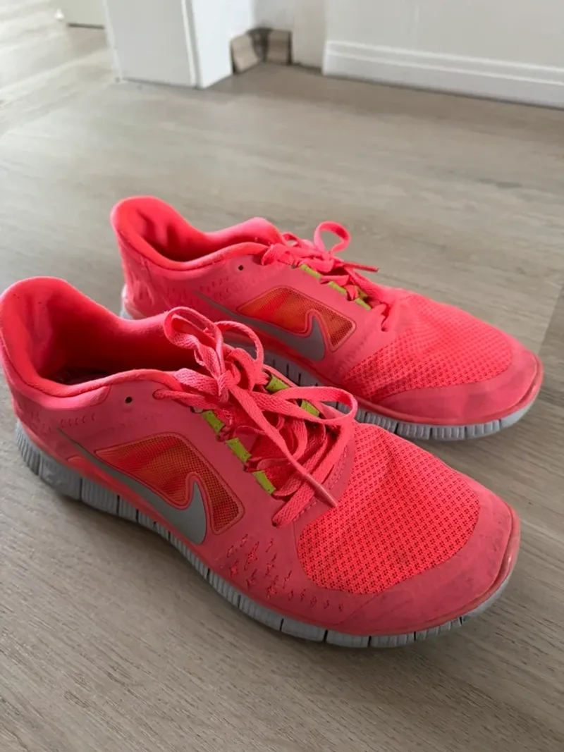 Gebrauchtes Nike Free Running Shoes