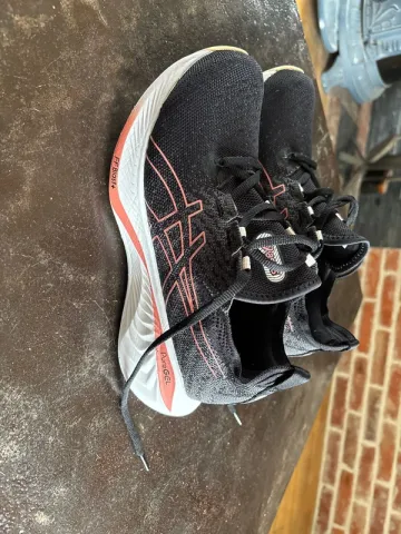 Asics Gel-Cumulus bike d'occasion — image 2 sur 10