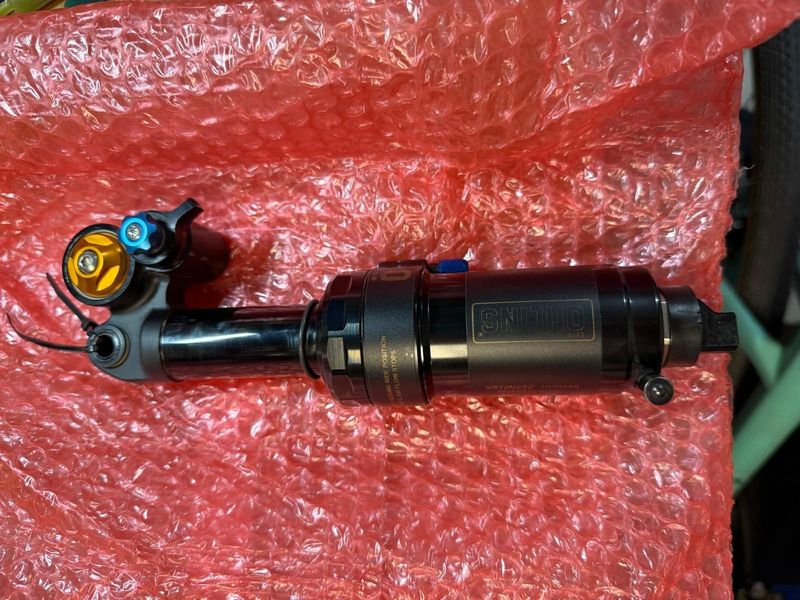 Used Öhlins STX22 2017 bike — image 4 of 11