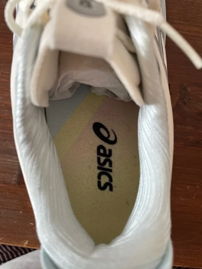 Tweedehands Asics Gel-Kayano 32 bike — afbeelding 13 van 13